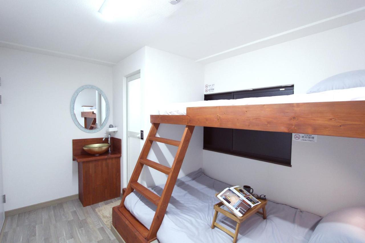 Отель I Osaka House Экстерьер фото
